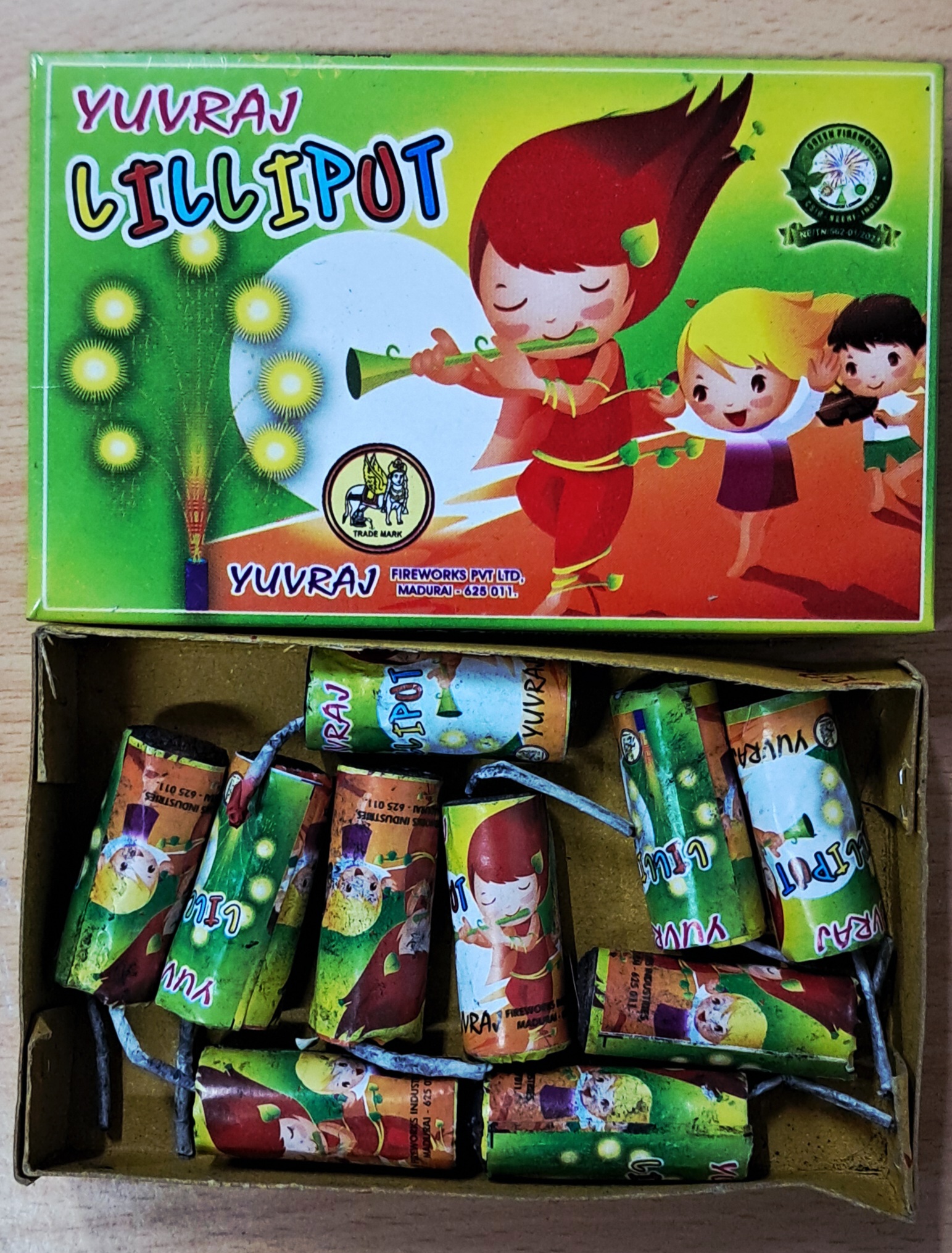 Lilly_Put_Chitput_M_1751384478_product